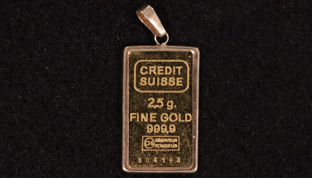 rectangular gold ingot. 2.5 g